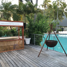 Load image into Gallery viewer, Tripod Fire Pit